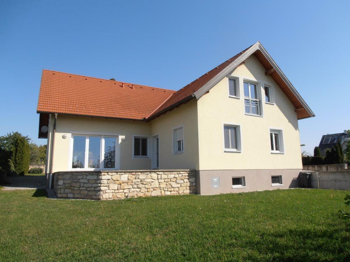 Ferienwohnung Am Kirchberg Jois Zewnętrze zdjęcie